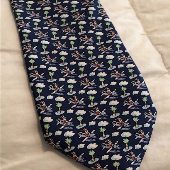 Vineyard Vines Tie Special - Picture 5 of 7
